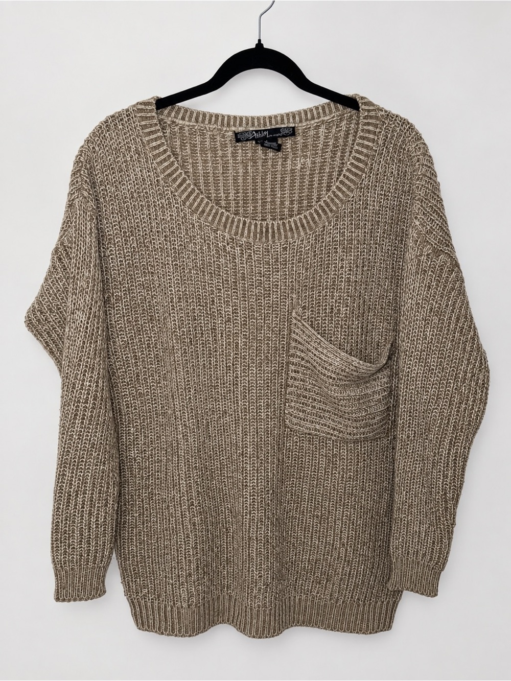 Ashley by 26 International Women’s Large Taupe Chunky Knit Oversized Pocket